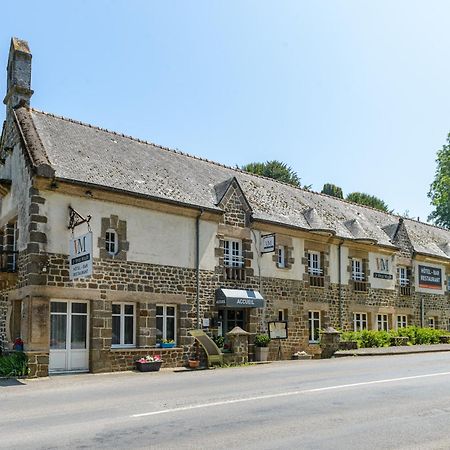 Le Vieux Moulin Hotel Hede-Bazouges ภายนอก รูปภาพ