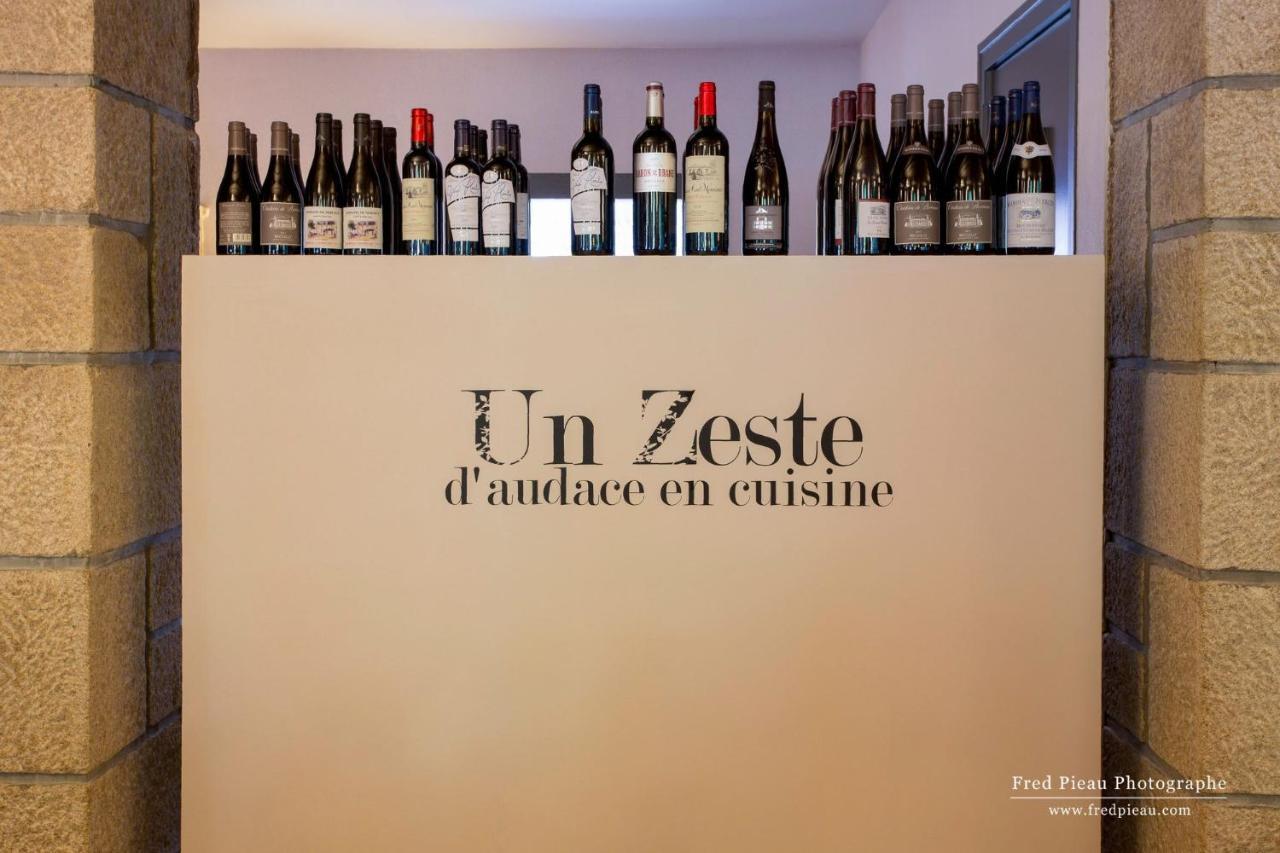 Le Vieux Moulin Hotel Hede-Bazouges ภายนอก รูปภาพ