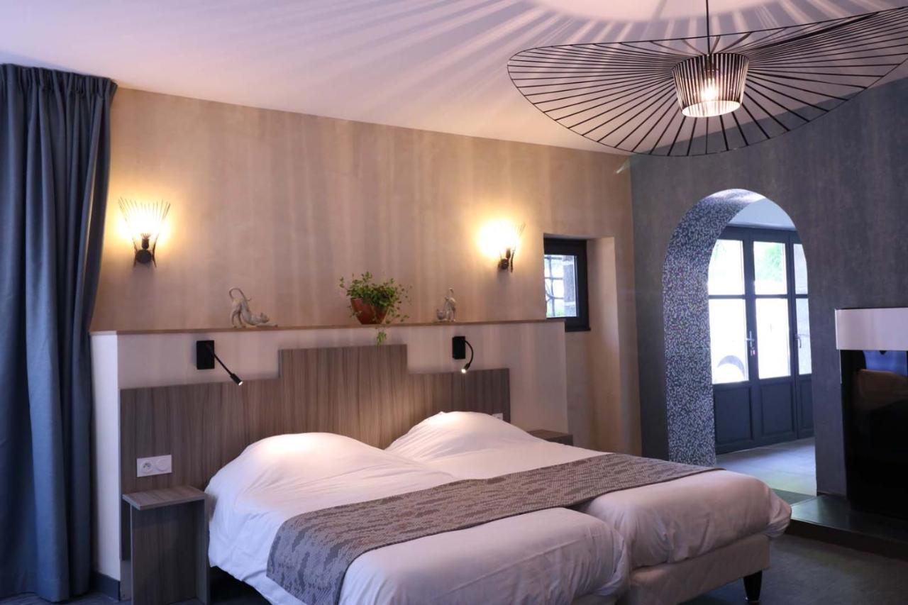 Le Vieux Moulin Hotel Hede-Bazouges ภายนอก รูปภาพ