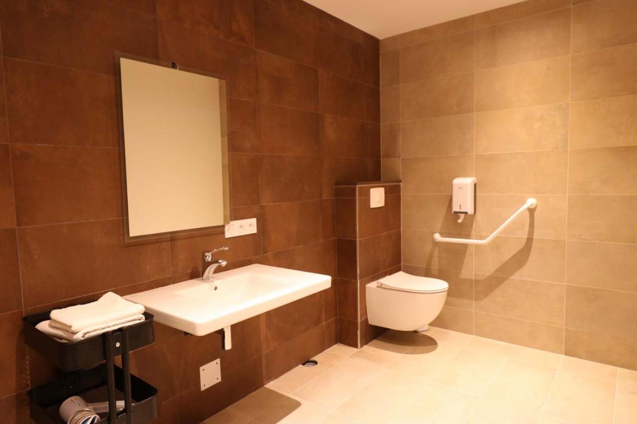 Le Vieux Moulin Hotel Hede-Bazouges ภายนอก รูปภาพ