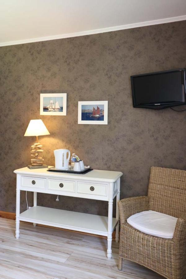Le Vieux Moulin Hotel Hede-Bazouges ภายนอก รูปภาพ