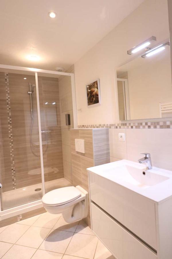 Le Vieux Moulin Hotel Hede-Bazouges ภายนอก รูปภาพ